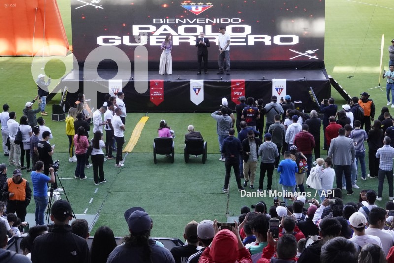 FBL-PRESENTACION-PAOLO-GUERRERO