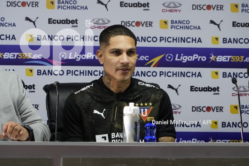 FBL-PRESENTACION-PAOLO-GUERRERO