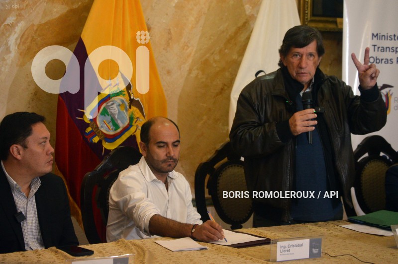 CUENCA-SUSCRIPCION CONVENIOS-RED VIAL-AZUAY
