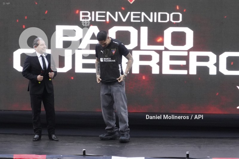 FBL-PRESENTACION-PAOLO-GUERRERO