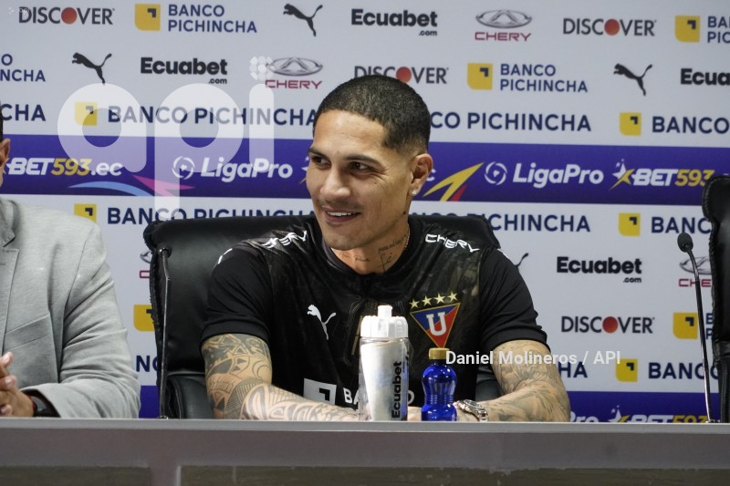 FBL-PRESENTACION-PAOLO-GUERRERO