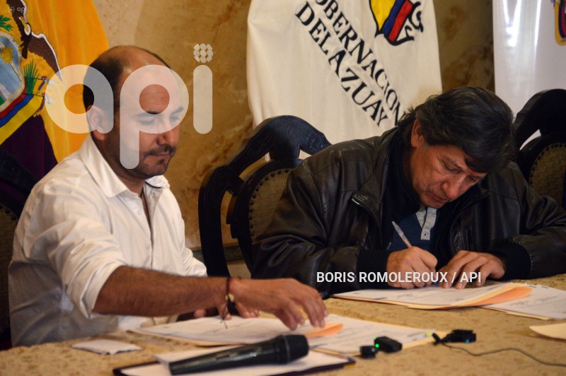CUENCA-SUSCRIPCION CONVENIOS-RED VIAL-AZUAY