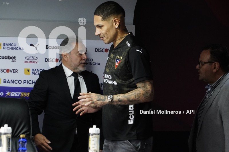 FBL-PRESENTACION-PAOLO-GUERRERO