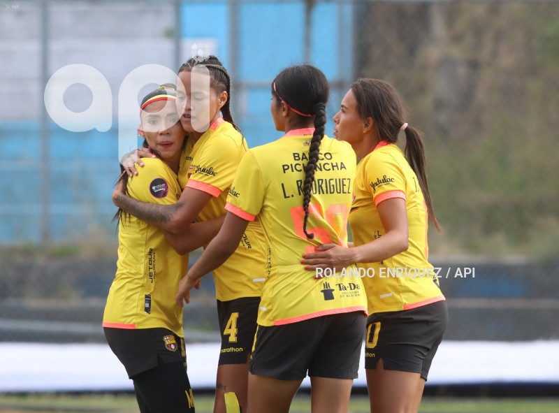 FBL-SUPERLIGA-FEMENINA-NANAS-BARCELONA