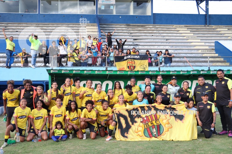 FBL-SUPERLIGA-FEMENINA-NANAS-BARCELONA