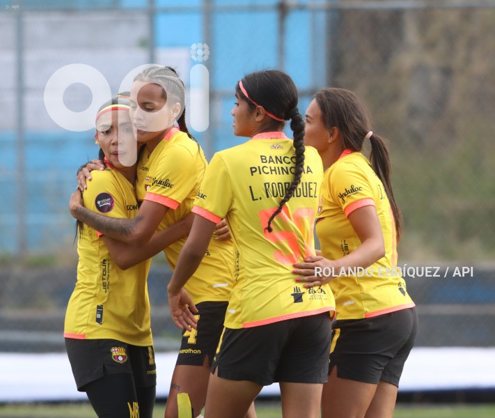 FBL-SUPERLIGA-FEMENINA-NANAS-BARCELONA
