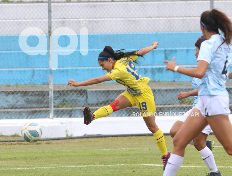 FBL-SUPERLIGA-FEMENINA-CATOLICA-LEONAS-NORTE