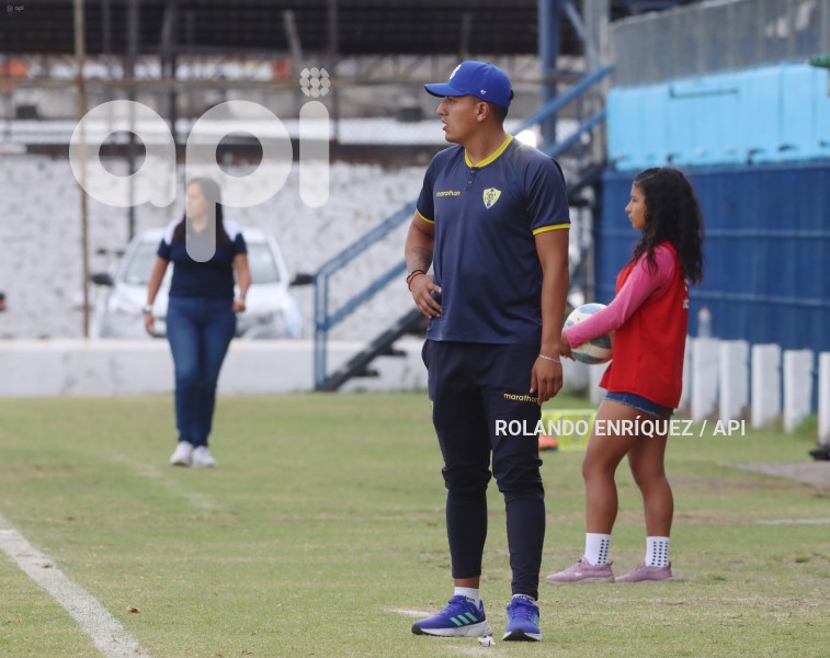 FBL-SUPERLIGA-FEMENINA-CATOLICA-LEONAS-NORTE