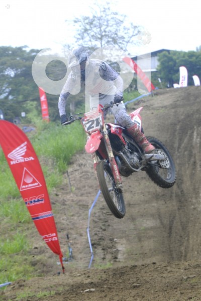 GYE-MOTOCROSS NICOLAS MERCHAN