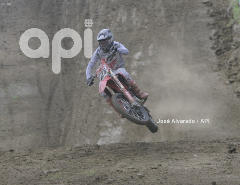 GYE-MOTOCROSS NICOLAS MERCHAN