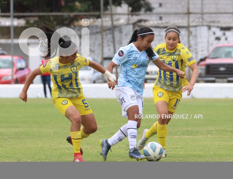 FBL-SUPERLIGA-FEMENINA-CATOLICA-LEONAS-NORTE