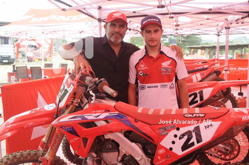GYE-MOTOCROSS NICOLAS MERCHAN