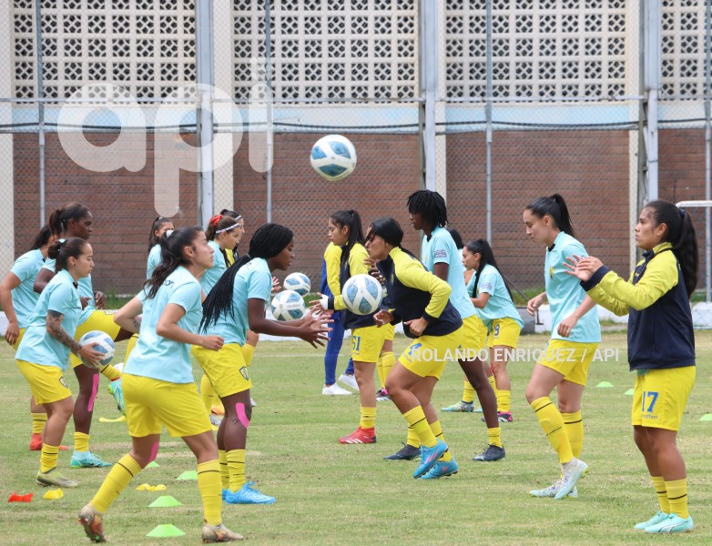 FBL-SUPERLIGA-FEMENINA-CATOLICA-LEONAS-NORTE