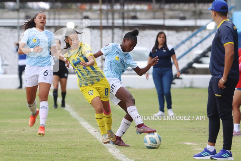 FBL-SUPERLIGA-FEMENINA-CATOLICA-LEONAS-NORTE