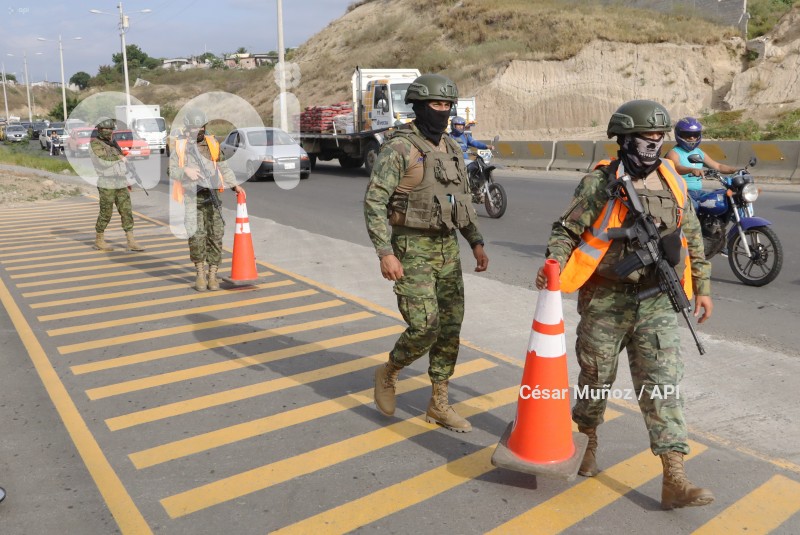 OPERATIVOS MANTA