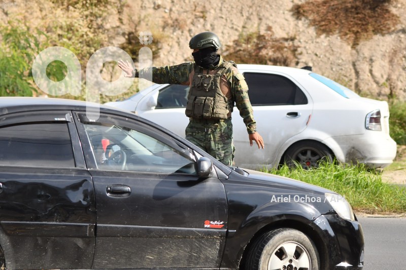 MANTA-ESTADO-DE-EXCEPCION-CONTROL-ARMAS