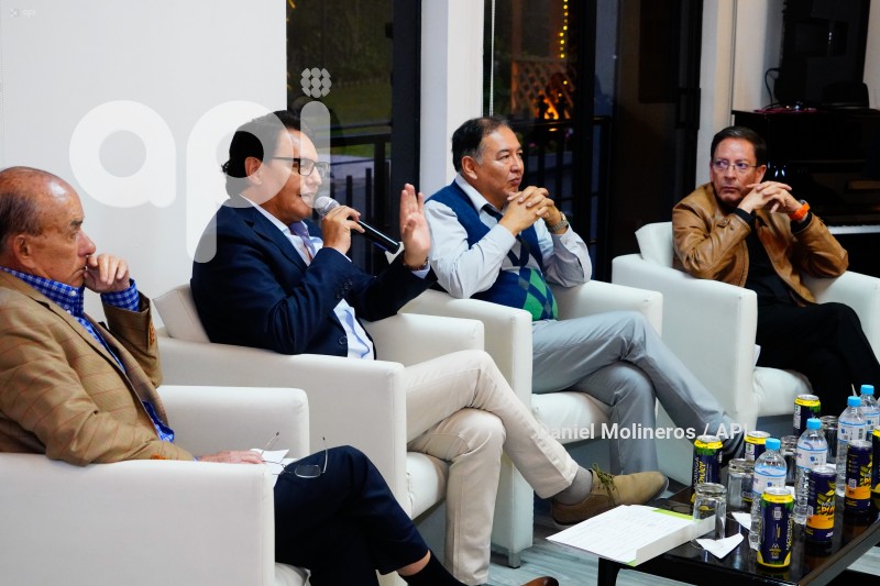 VILLAVICENCIO-EMPRESARIOS