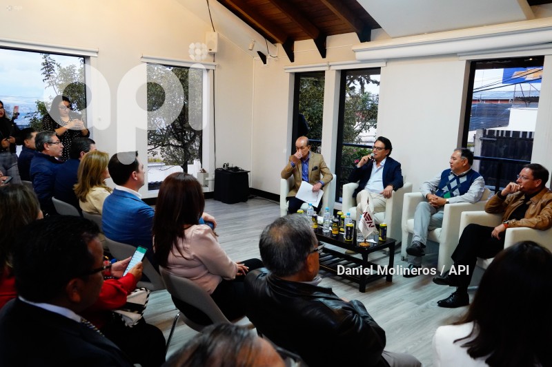 VILLAVICENCIO-EMPRESARIOS