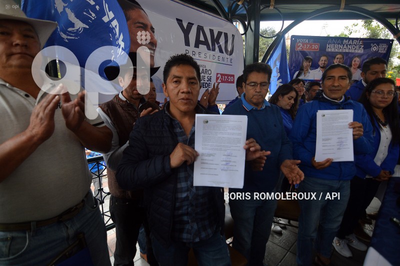 CUENCA-YAKU PEREZ FIRMA ACUERDO CON PRODUCTORES GANADEROS
