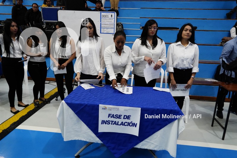 SIMULACRO-ELECCIONES-PRESIDENCIALES-UIO