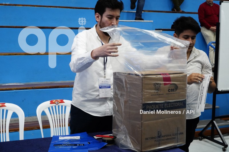 SIMULACRO-ELECCIONES-PRESIDENCIALES-UIO