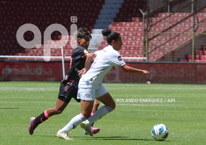 FBL-SUPERLIGA-FEMENINA-LDU-NANAS
