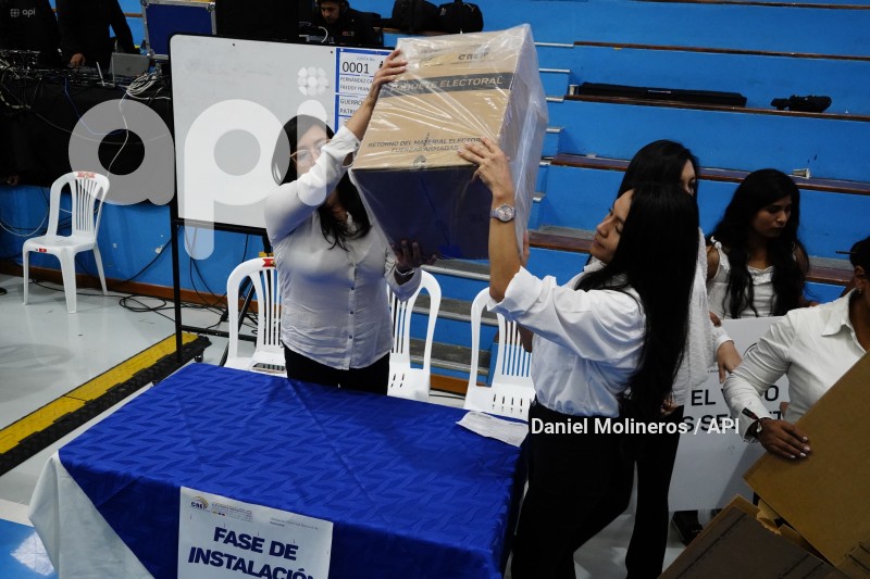 SIMULACRO-ELECCIONES-PRESIDENCIALES-UIO