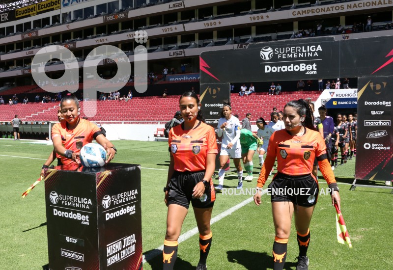FBL-SUPERLIGA-FEMENINA-LDU-NANAS