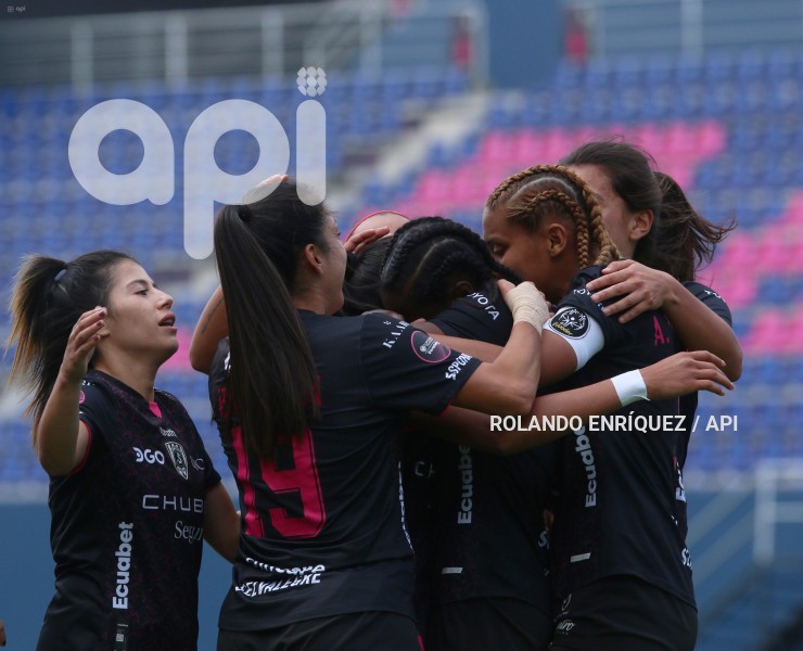 FBL-SUPERLIGA-FEMENINA-DRAGONAS-CATOLICA
