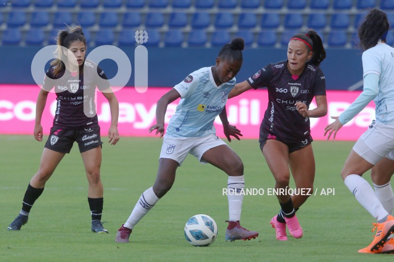 FBL-SUPERLIGA-FEMENINA-DRAGONAS-CATOLICA