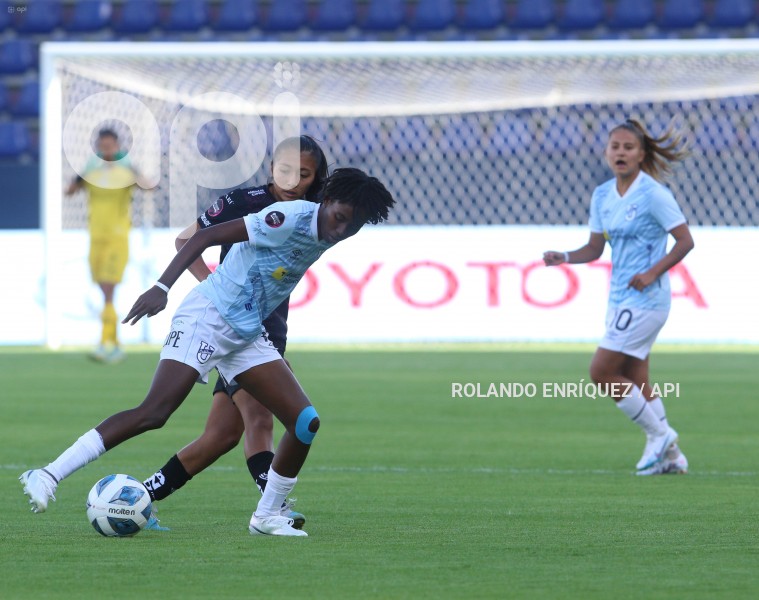 FBL-SUPERLIGA-FEMENINA-DRAGONAS-CATOLICA