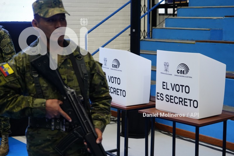 SIMULACRO-ELECCIONES-PRESIDENCIALES-UIO