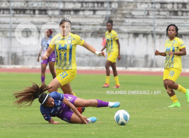 FBL-SUPERLIGA-FEMENINA-LEONES-NORTE-ESPUCE