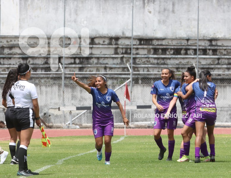 FBL-SUPERLIGA-FEMENINA-LEONES-NORTE-ESPUCE