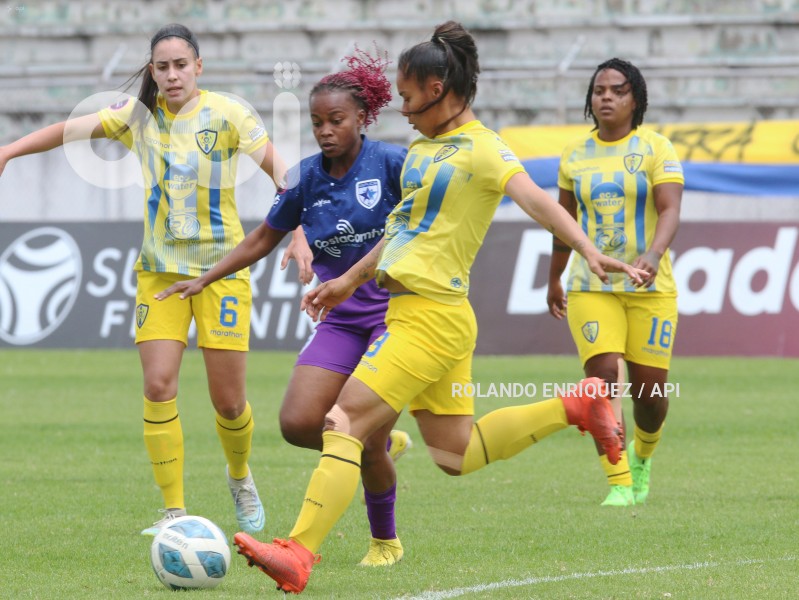 FBL-SUPERLIGA-FEMENINA-LEONES-NORTE-ESPUCE