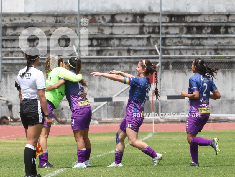 FBL-SUPERLIGA-FEMENINA-LEONES-NORTE-ESPUCE