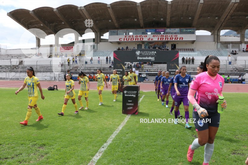 FBL-SUPERLIGA-FEMENINA-LEONES-NORTE-ESPUCE