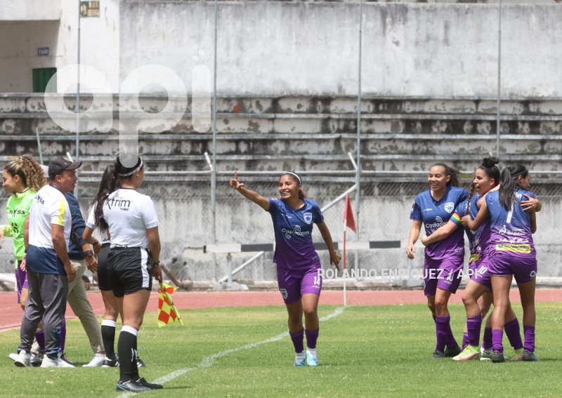 FBL-SUPERLIGA-FEMENINA-LEONES-NORTE-ESPUCE