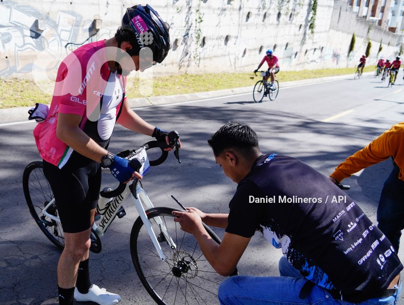 GIRO-DE-ITALIA-UIO