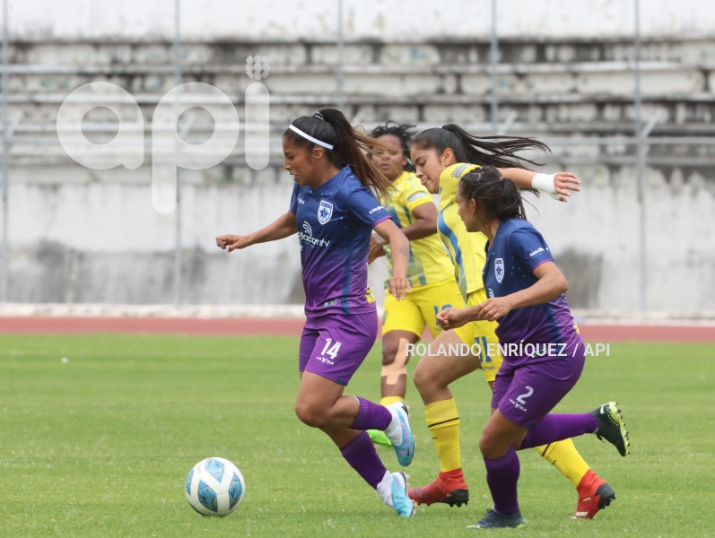 FBL-SUPERLIGA-FEMENINA-LEONES-NORTE-ESPUCE