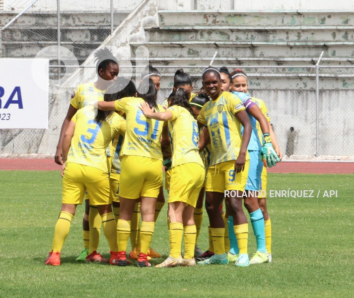 FBL-SUPERLIGA-FEMENINA-LEONES-NORTE-ESPUCE