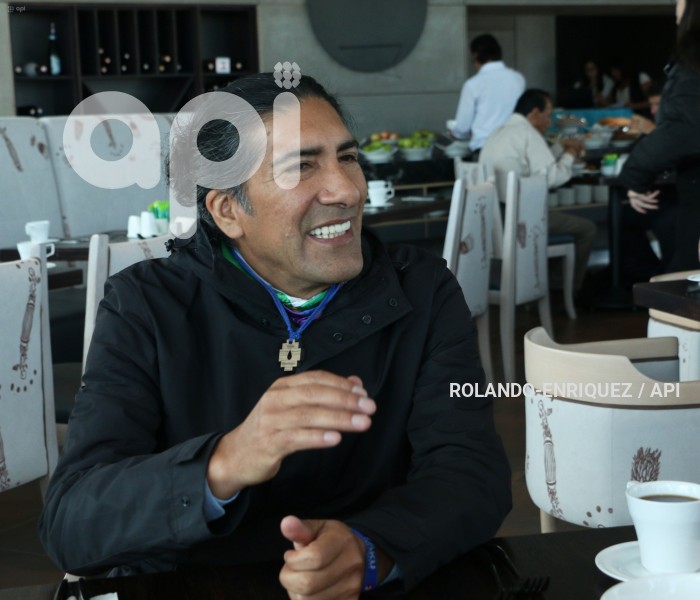 DIALOGO-PRENSA-YAKU-PEREZ