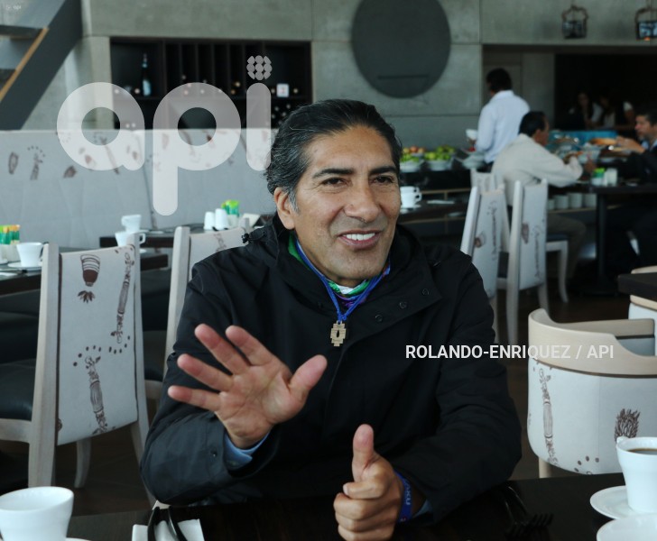 DIALOGO-PRENSA-YAKU-PEREZ