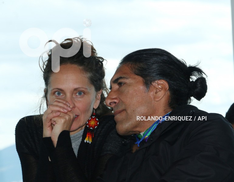 DIALOGO-PRENSA-YAKU-PEREZ