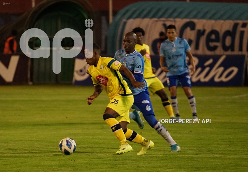 FBL-LIGA-PRO-BET593-SERIE-B-MACARA-VARGAS-TORRES-