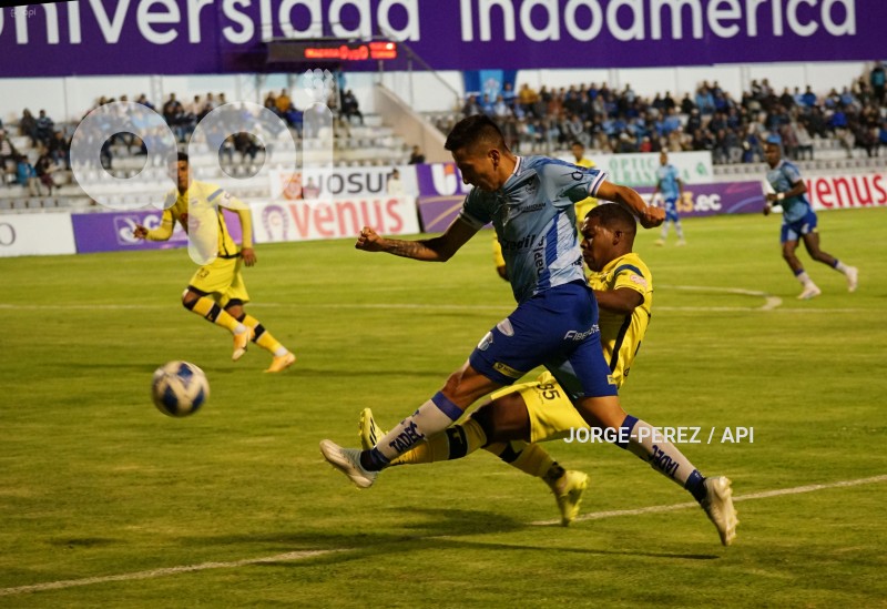 FBL-LIGA-PRO-BET593-SERIE-B-MACARA-VARGAS-TORRES-