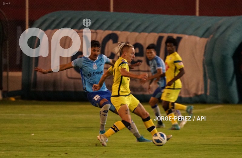 FBL-LIGA-PRO-BET593-SERIE-B-MACARA-VARGAS-TORRES-