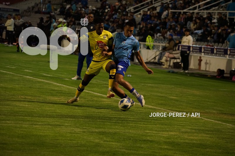 FBL-LIGA-PRO-BET593-SERIE-B-MACARA-VARGAS-TORRES-