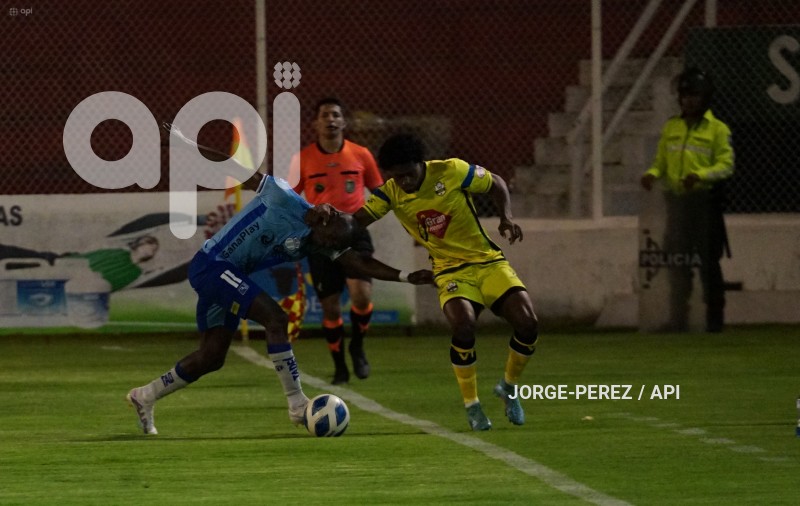 FBL-LIGA-PRO-BET593-SERIE-B-MACARA-VARGAS-TORRES-
