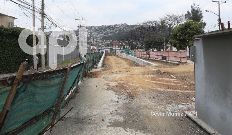 GYE-OBRAS INCONCLUSAS